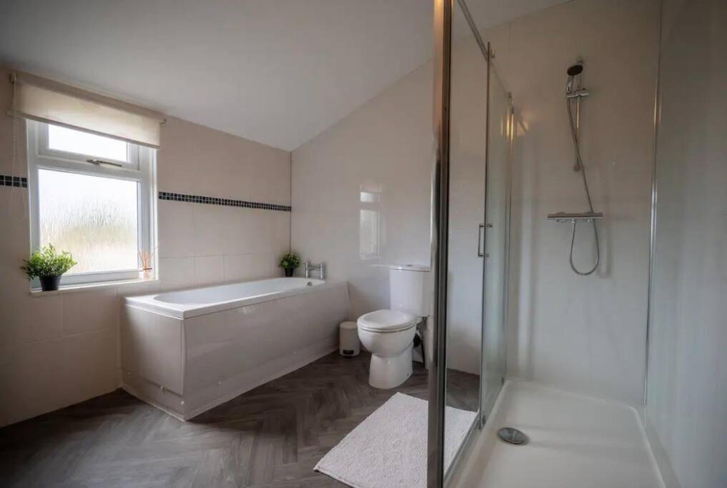 Spacious Town House Lytham St Annes Esterno foto