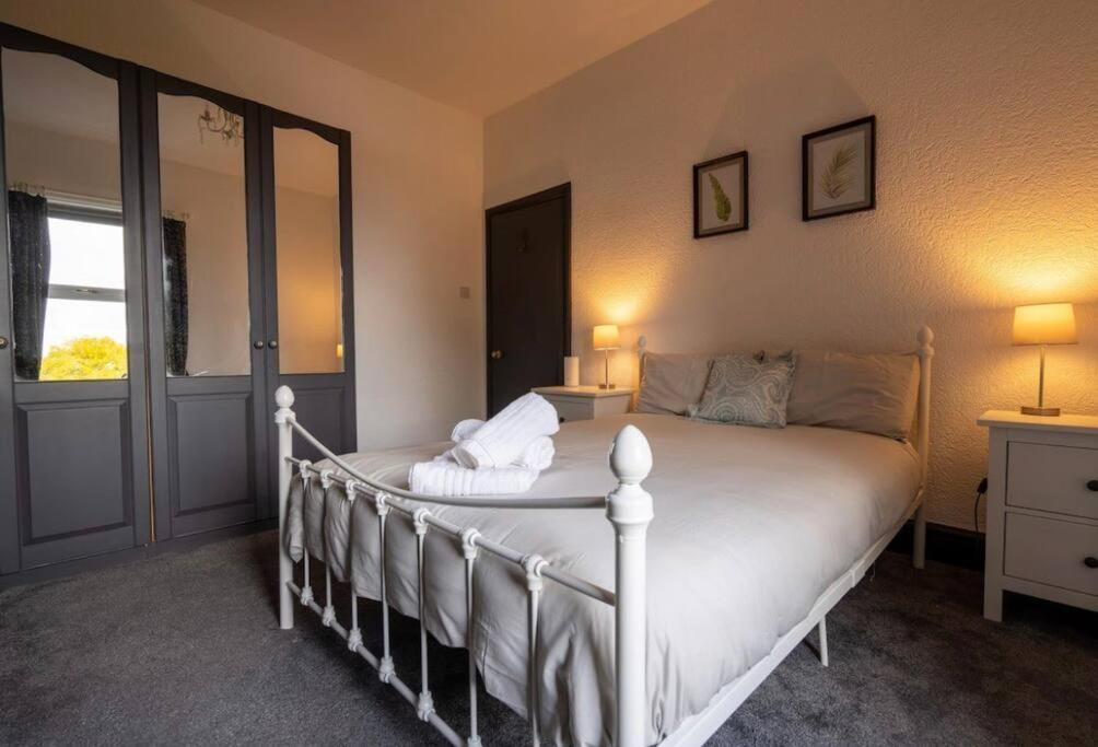 Spacious Town House Lytham St Annes Esterno foto