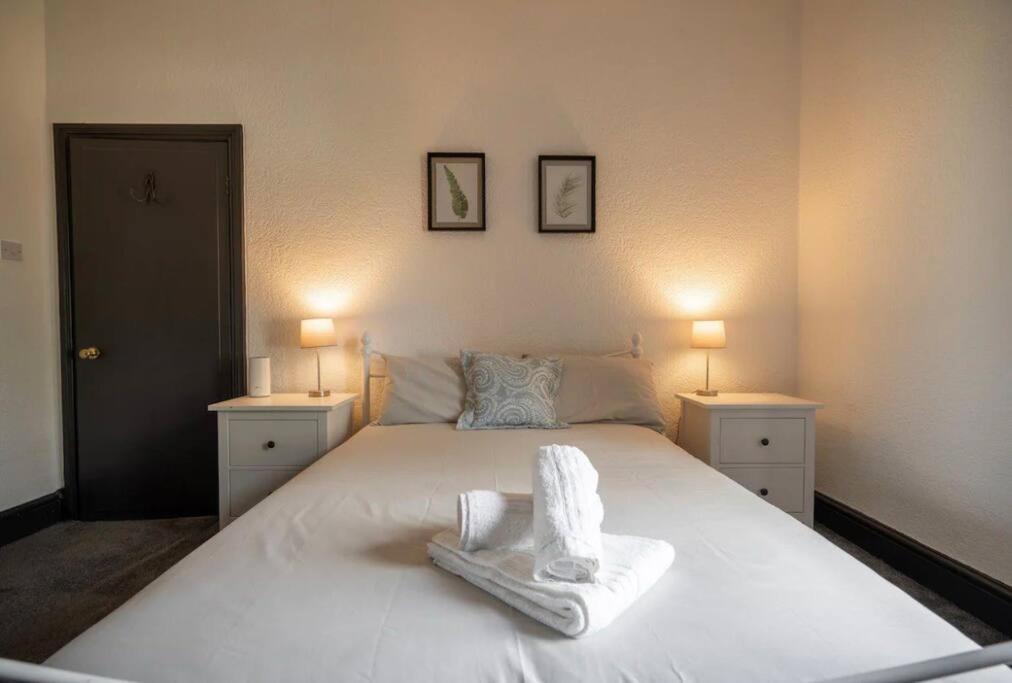 Spacious Town House Lytham St Annes Esterno foto